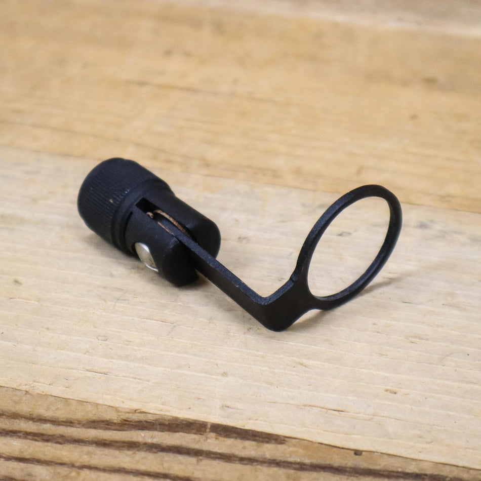 Oktava MK-319 (MK319) Ring-Mount Microphone Stand Adapter Clip