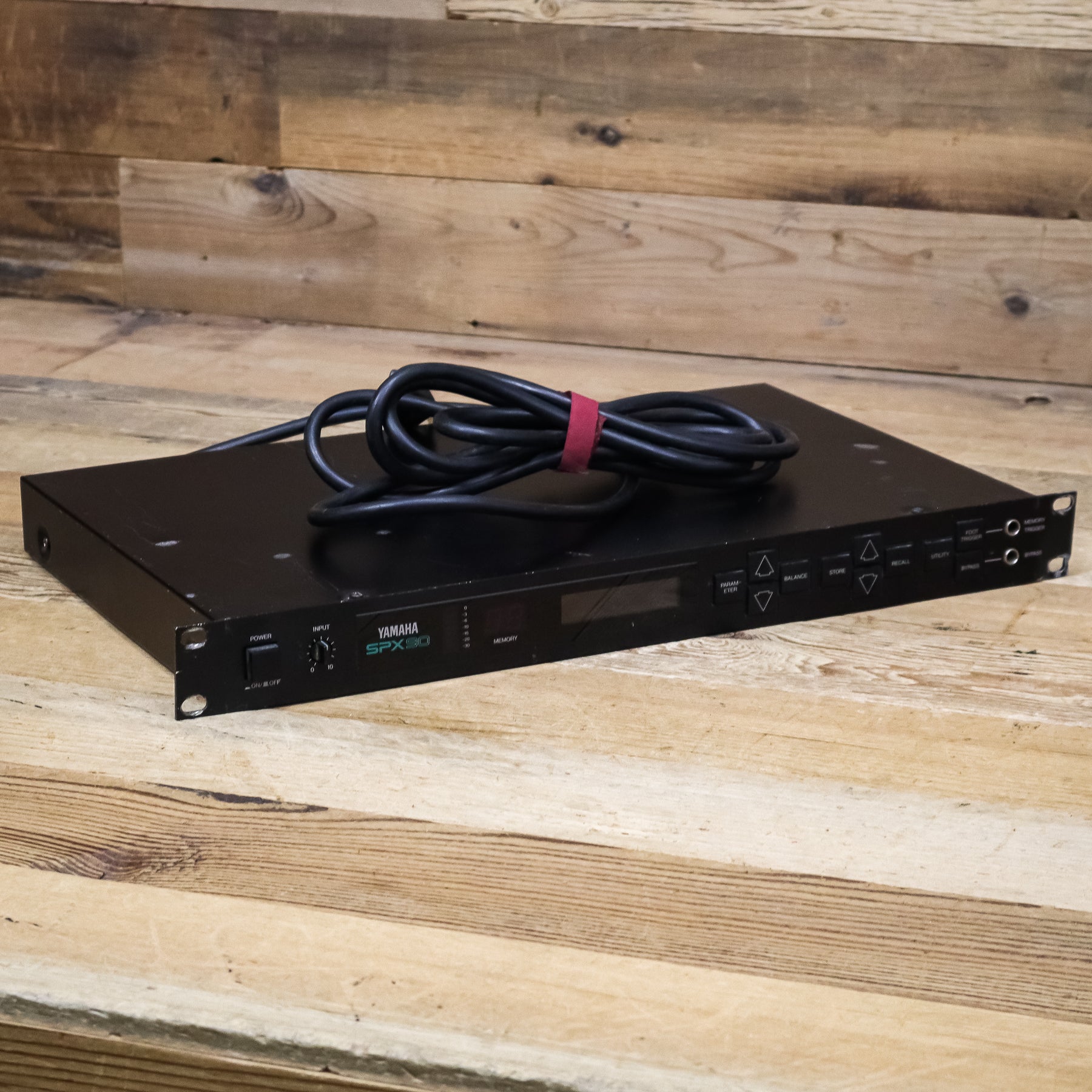 Yamaha SPX-90 Multi-Effect Processor with New Battery