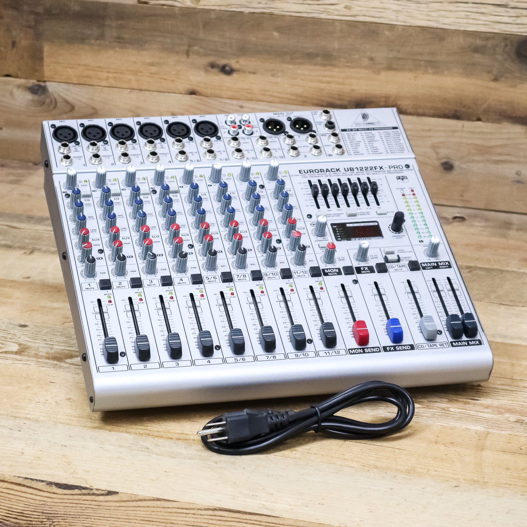 BEHRINGER UB1222FX-PRO ミキサー ベリンガー Used Behringer UB1222FX-Pro Unpowered Mixer | Guitar Center