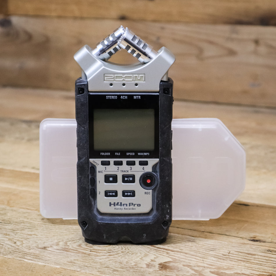 Zoom H4N Pro Digital Handheld Recorder