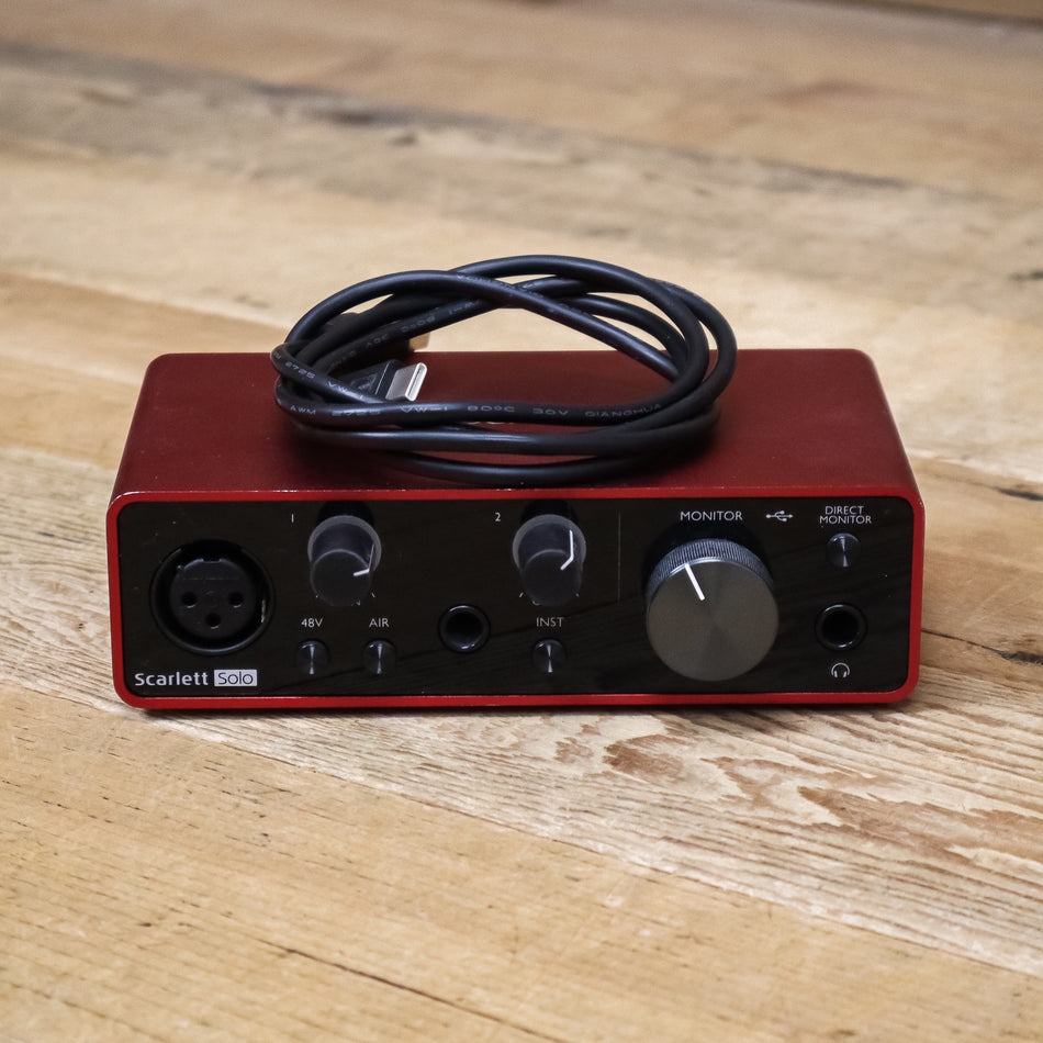 Focusrite Scarlett Solo (3rd Gen) USB Audio Interface