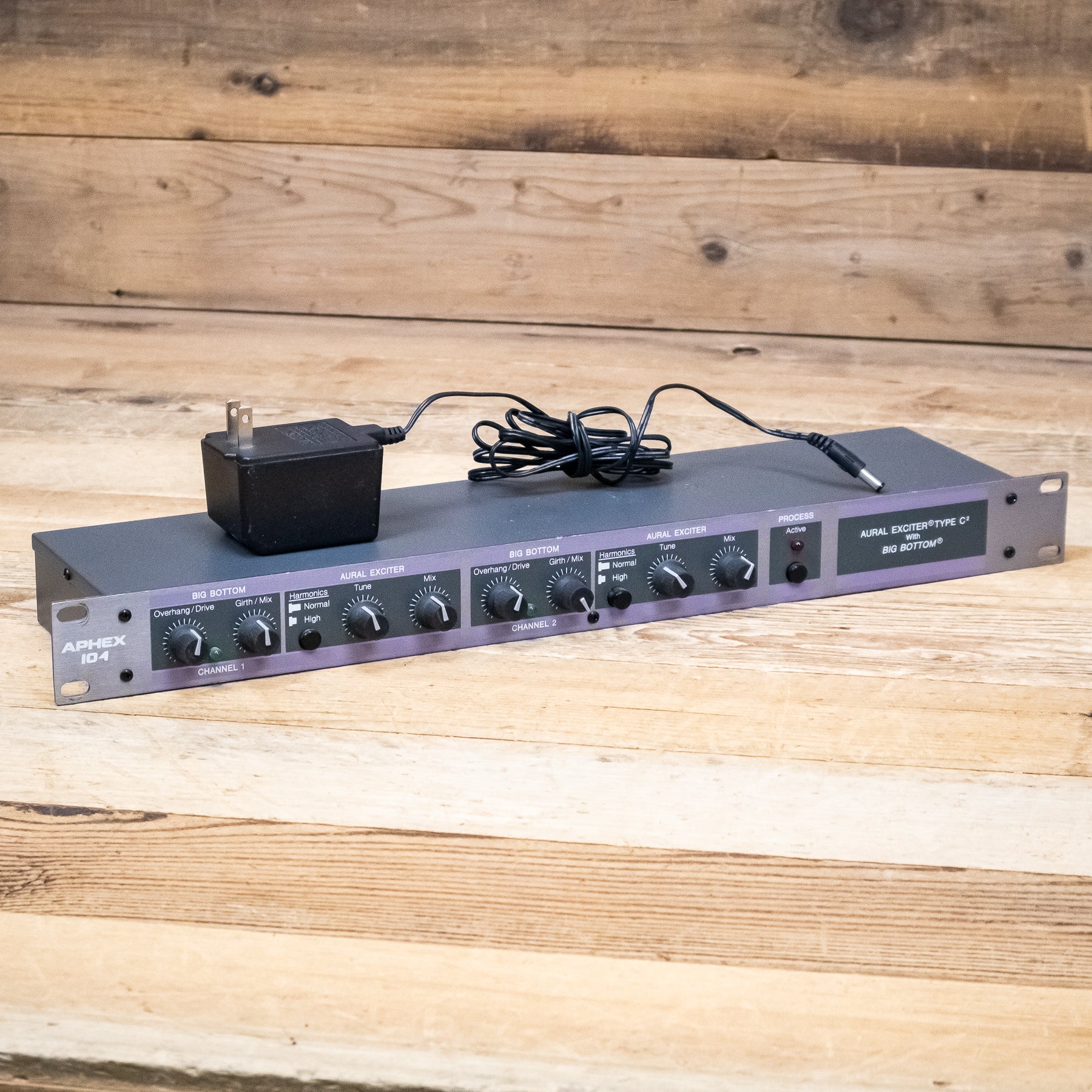 Aphex Model 104 C2 Aural Exciter with Big Bottom – Pixel Pro Audio