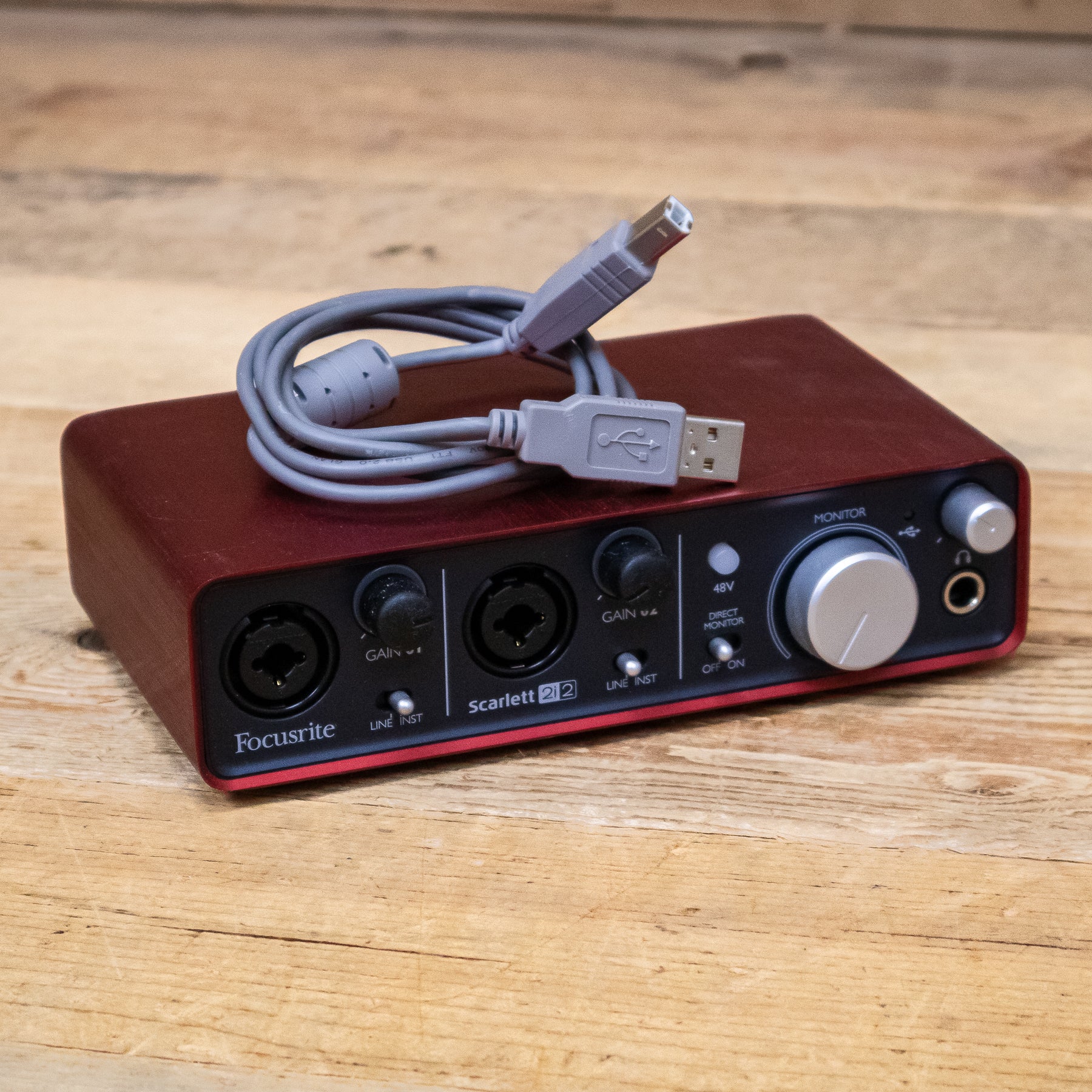 Focusrite Scarlett 2i2 USB Audio Recording Interface – Pixel Pro Audio