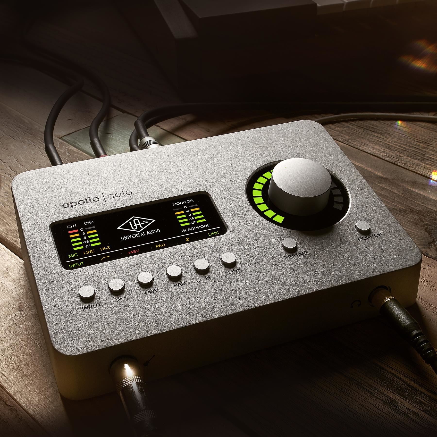 Universal Audio Apollo Solo Heritage Edition Bundle with ATH-M20x 