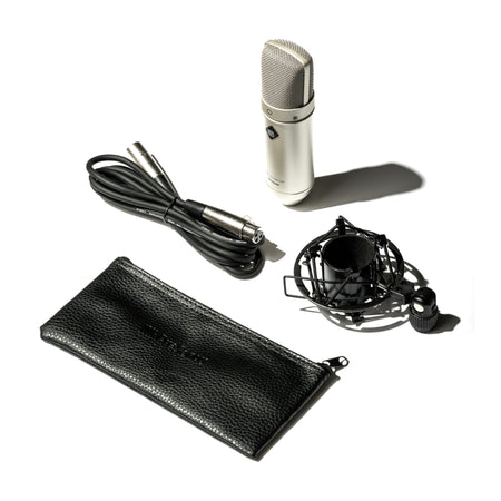 Presonus Quantum ES Ultimate Bundle with Acoustic Shield, Mic Stand, Pop Filter