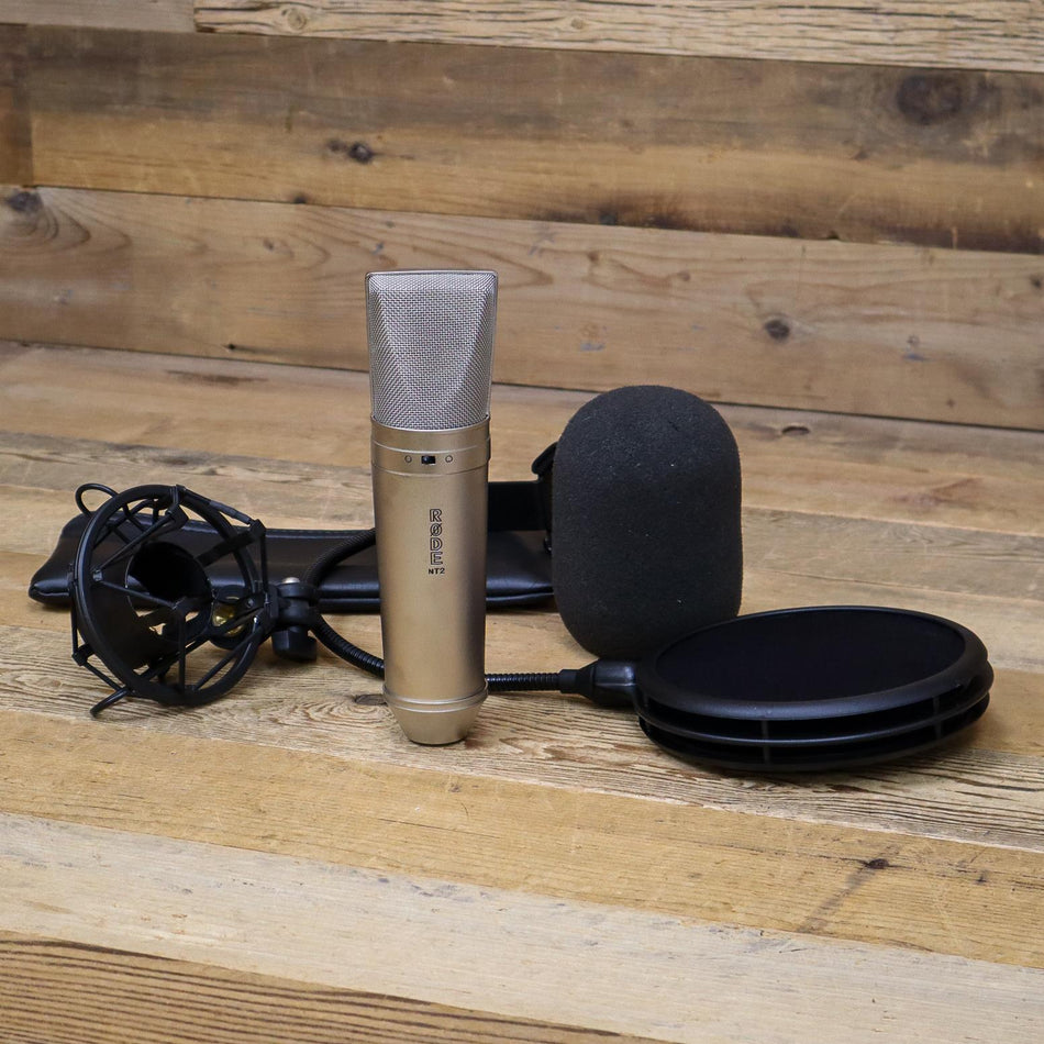 Rode NT2 Multipattern Studio Condenser Microphone
