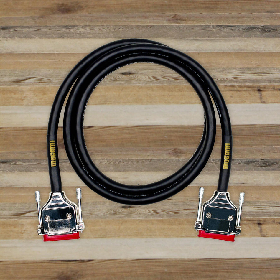 Open Box Mogami 5-foot Gold DB25-DB25 8-channel Snake GOLD-DB25-DB25-05 Cable