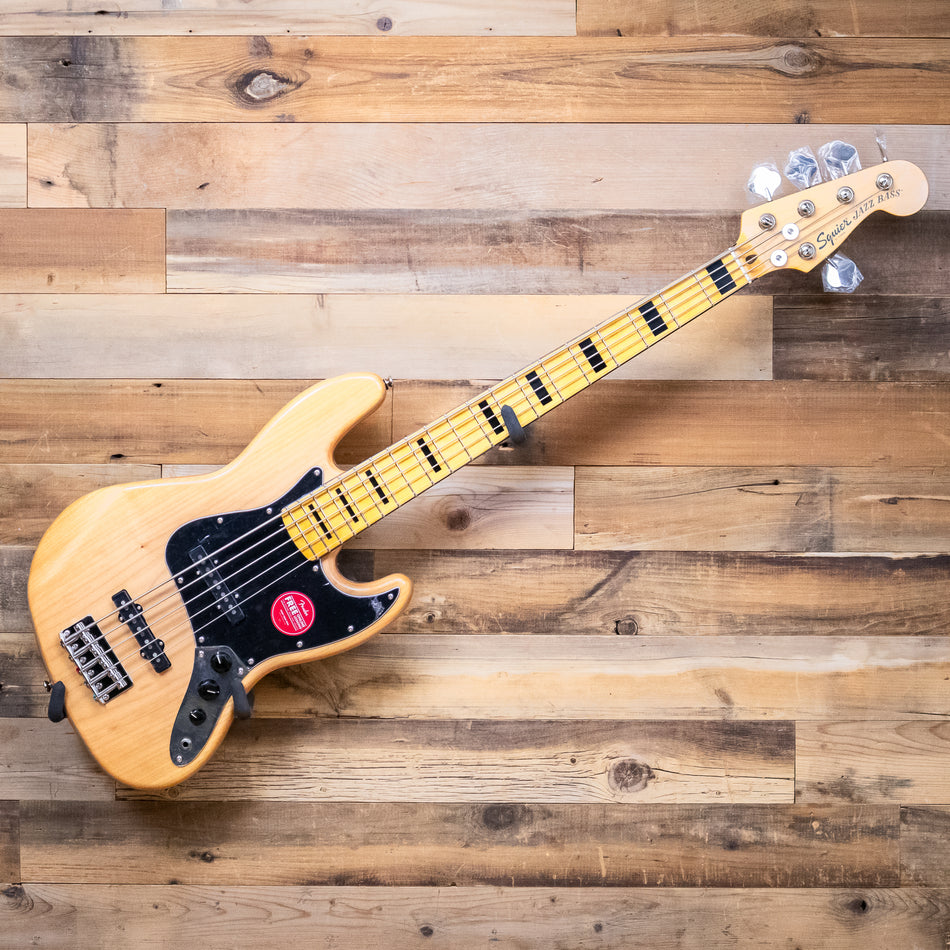 B-Stock Squier Classic Vibe '70s Jazz Bass V 5-String, Natural