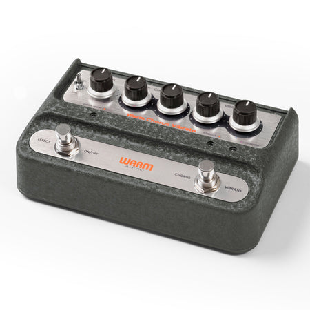 Warm Audio WA-C1 Stereo Chorus & Vibrato Pedal Bundle with Hosa TS Cables