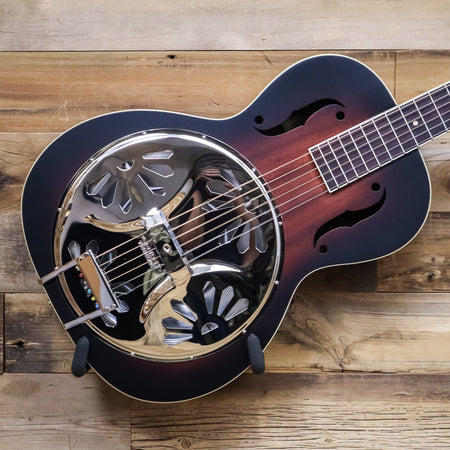 Open Box Gretsch G9220 Bobtail Round-Neck Acoustic-Electric Resonator Guitar, 2-Color Sunburst