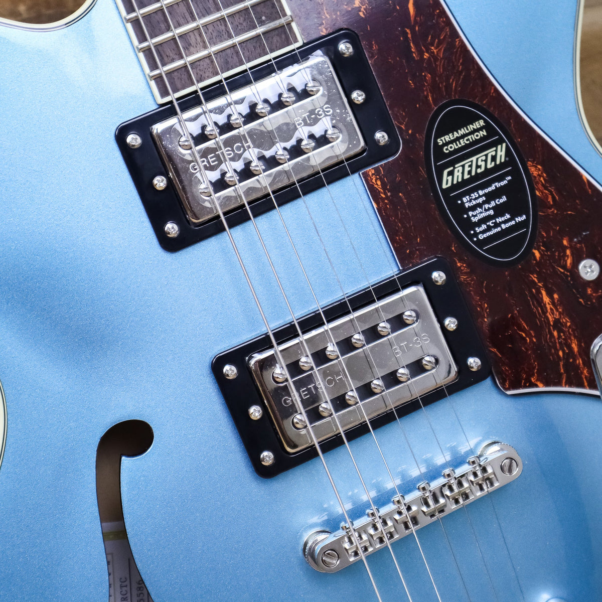 Open Box Gretsch G2622T Streamliner Center Block with Bigsby, Broad’Tron BT-3S Pickups, Arctic Blue