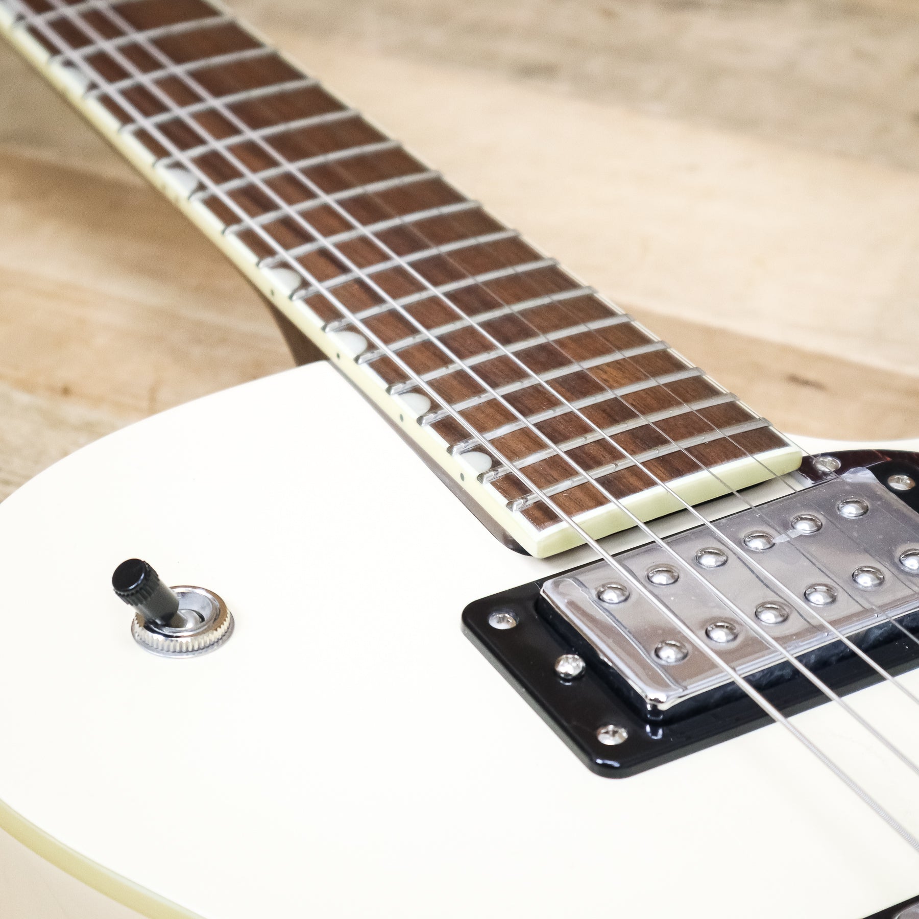 Open Box Gretsch Streamliner Jet Club Single-Cut Solid Body with Wraparound, Vintage White