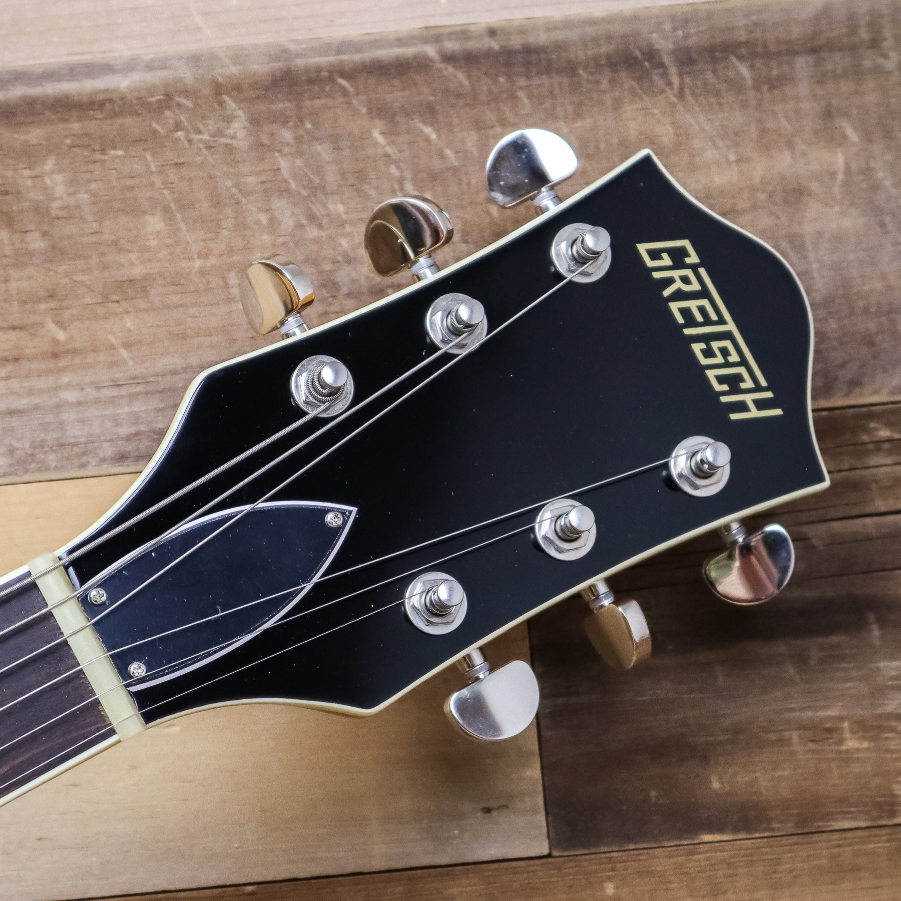 Open Box Gretsch G2420 Streamliner Hollow Body with Chromatic II, Broad'Tron BT-3S Pickups, Village Amber