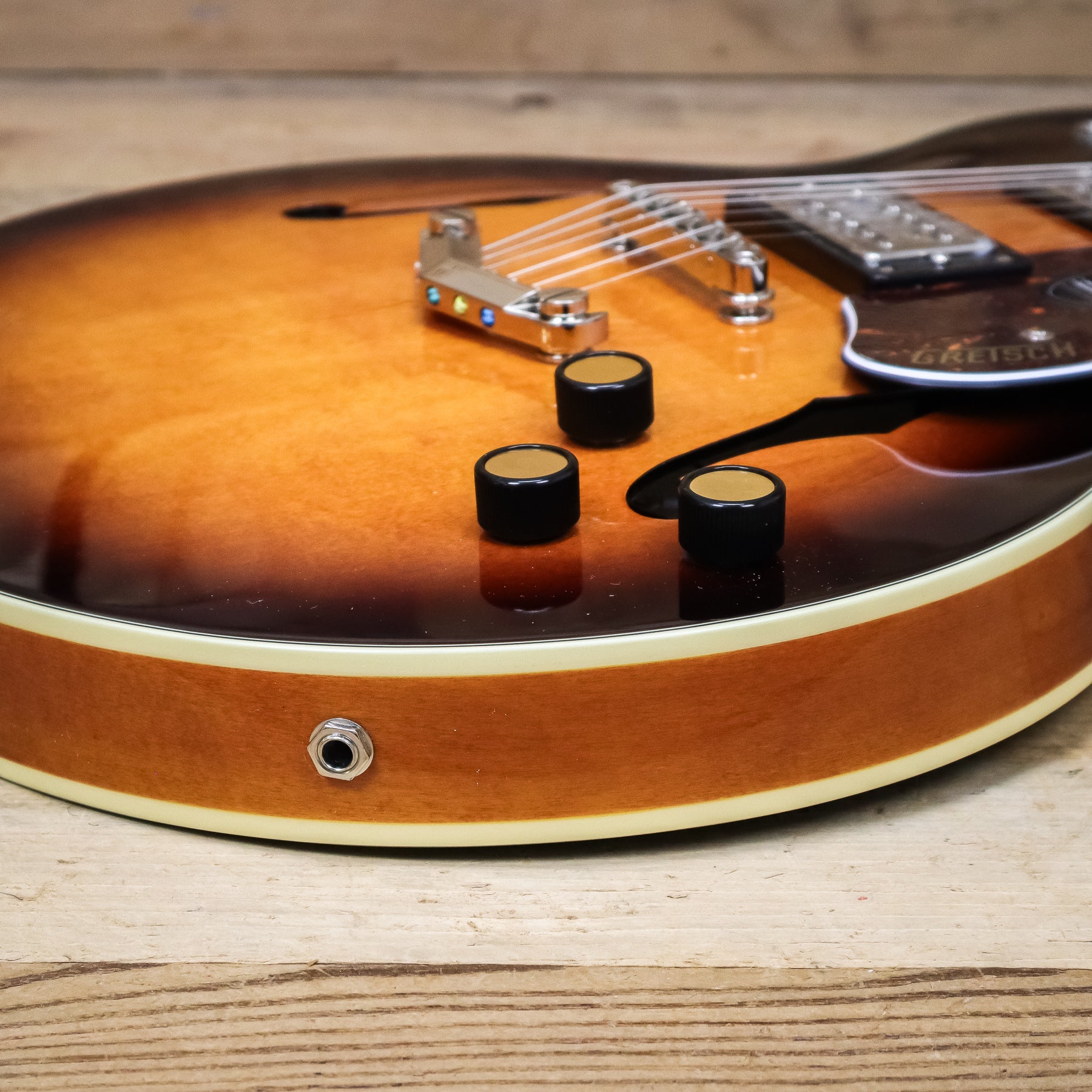 Open Box Gretsch G2622 Streamliner Center Block with V-Stoptail, Broad’Tron BT-3S Pickups, Forge Glow