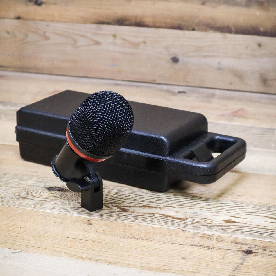 Open Box Avantone Pro Mondo Bass/Kick Drum Dynamic Microphone with Shock Mount