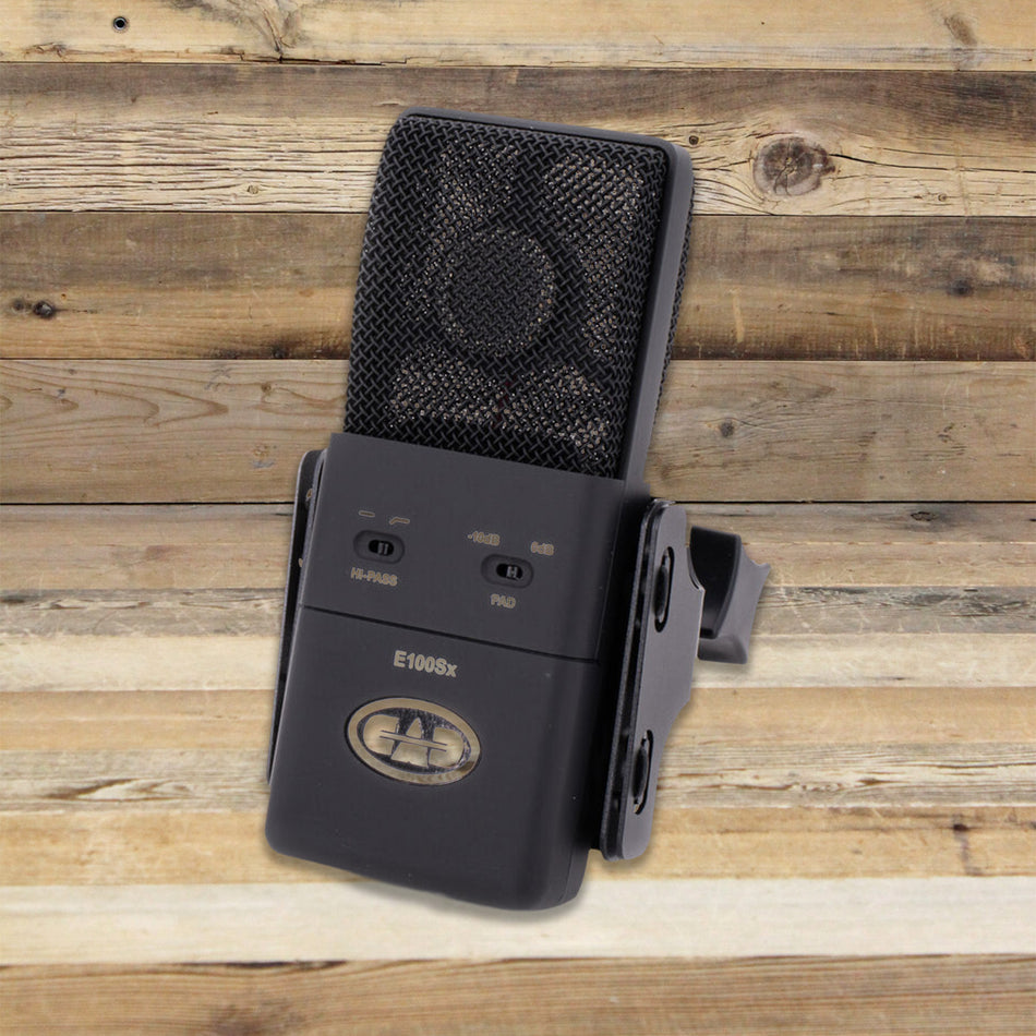 Open Box CAD Audio E100SX Supercardioid Condenser Microphone with Shock Mount
