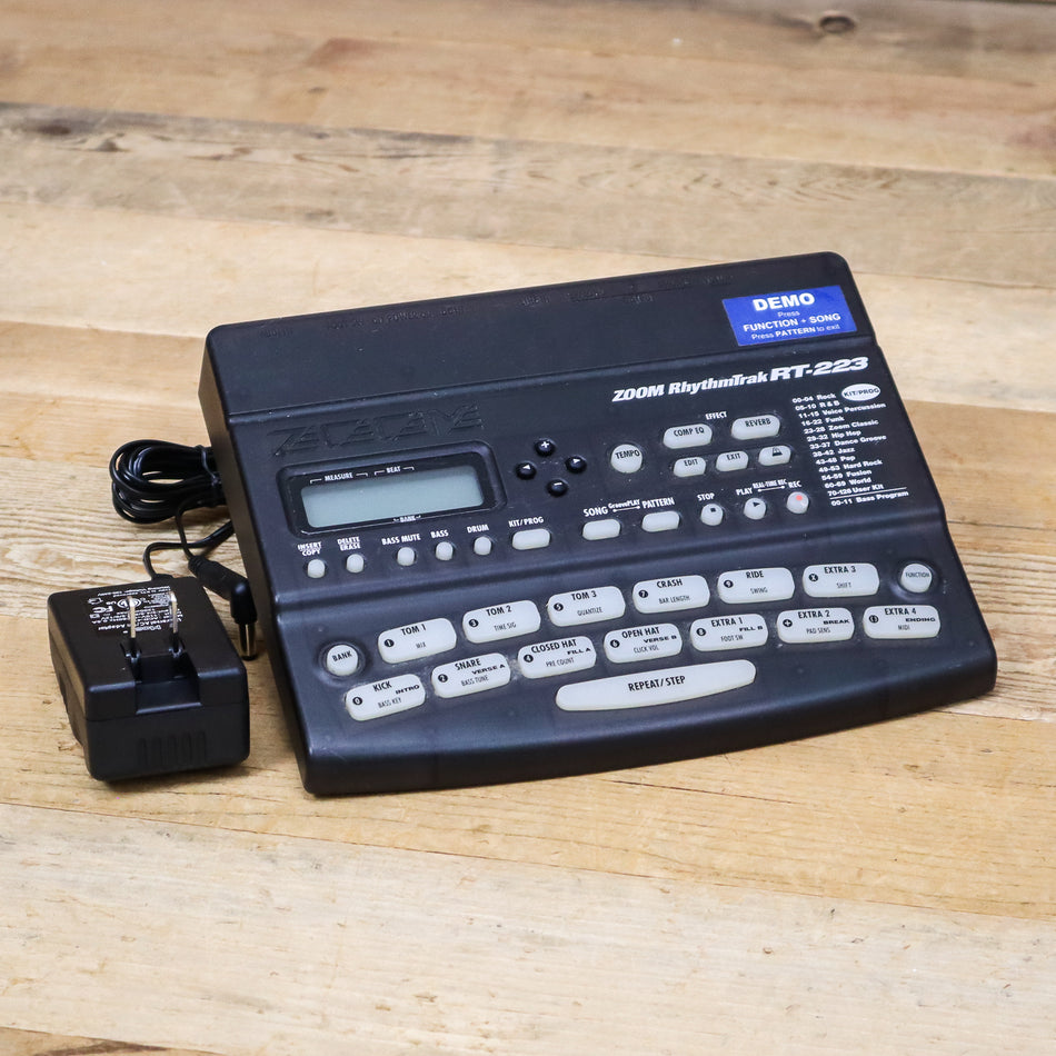Zoom RhythmTrak RT-223 Drum Machine