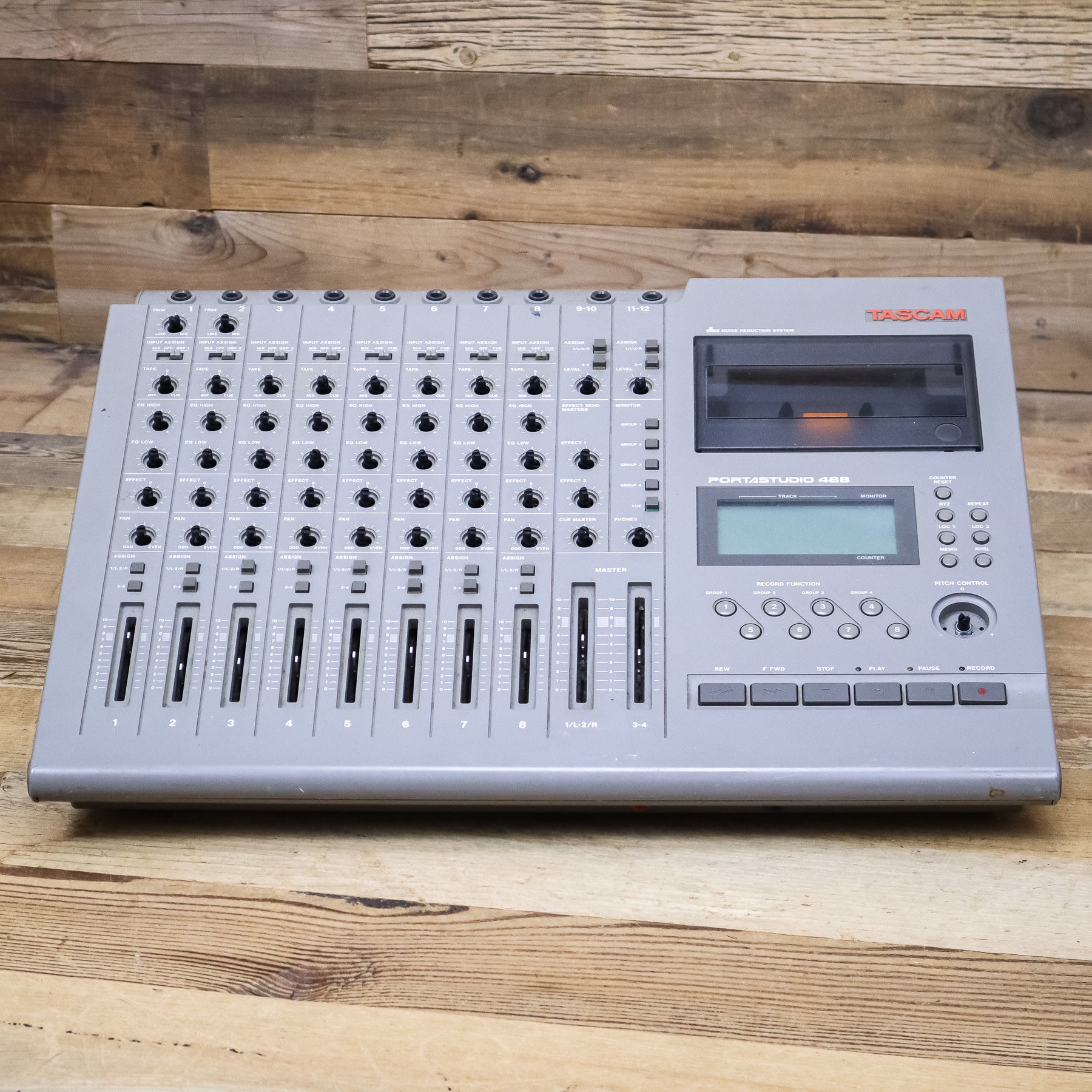 配信機器・PA機器・レコーディング機器 TASCAM PORTASTUDIO 488 配信機器・PA機器・レコーディング機器 TASCAM PORTASTUDIO 488 Tascam