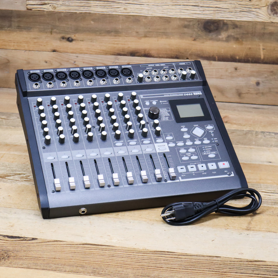 Korg D888 8-Track Digital Recording Studio