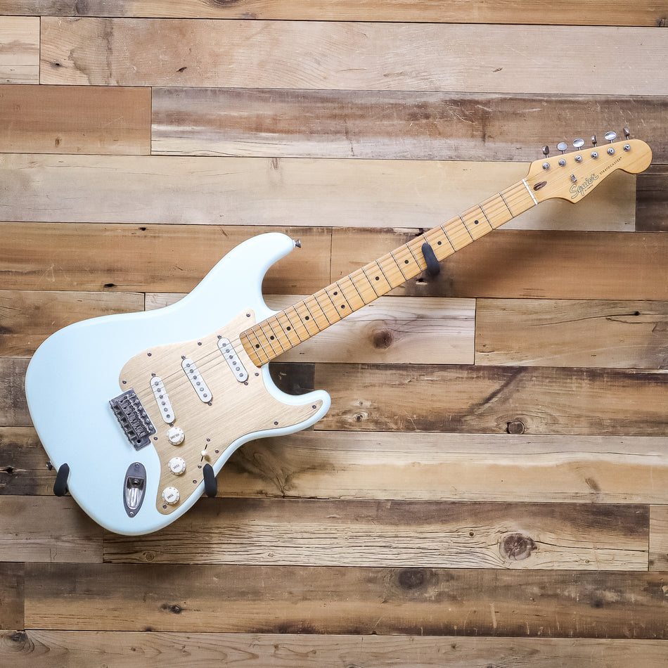 Squier 40th Anniversary Stratocaster Vintage Edition Electric Guitar, Satin Sonic Blue