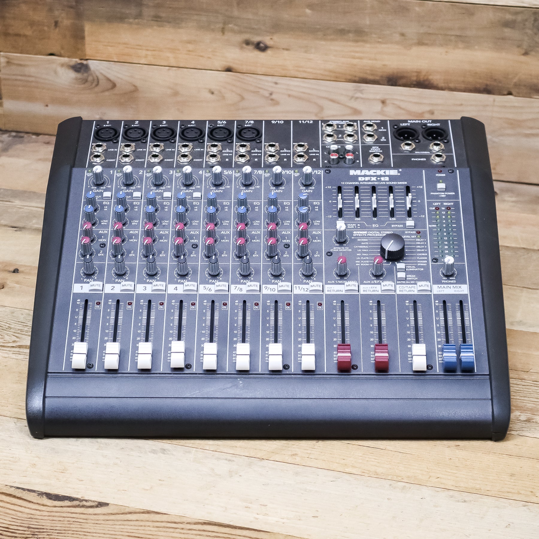 Mackie DFX12 12x2 Analog Mixer with Effects – Pixel Pro Audio Mackie DFX12 12x2 Analog Mixer with Effects – Pixel Pro Audio
