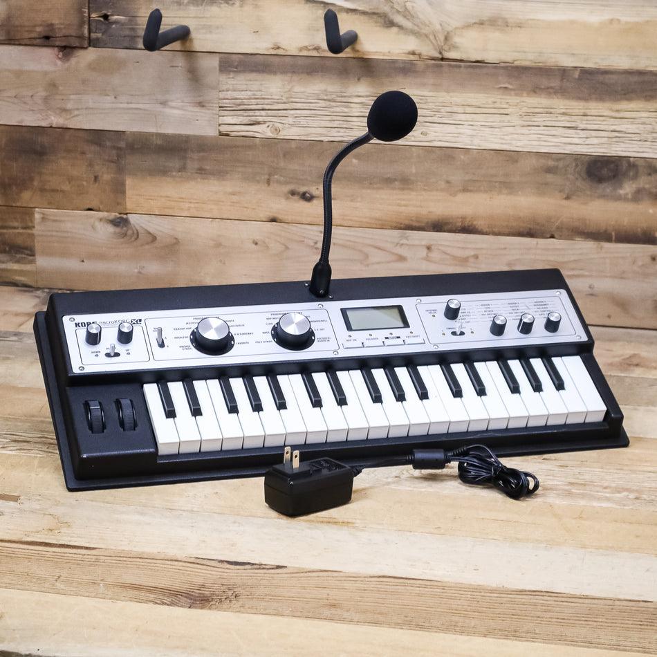 Korg MicroKORG XL 37-Key Synthesizer/Vocoder with Microphone