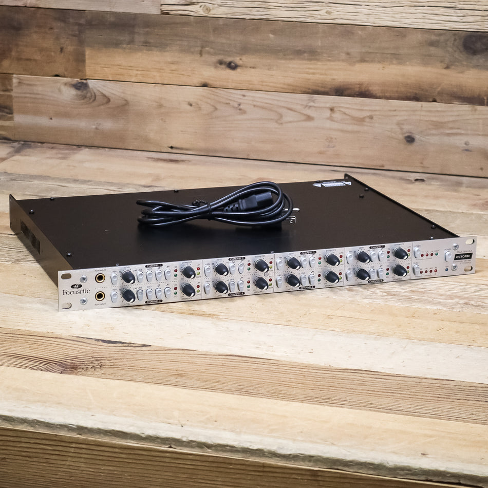 Focusrite OctoPre Platinum Dynamic 8-Channel Mic Preamp