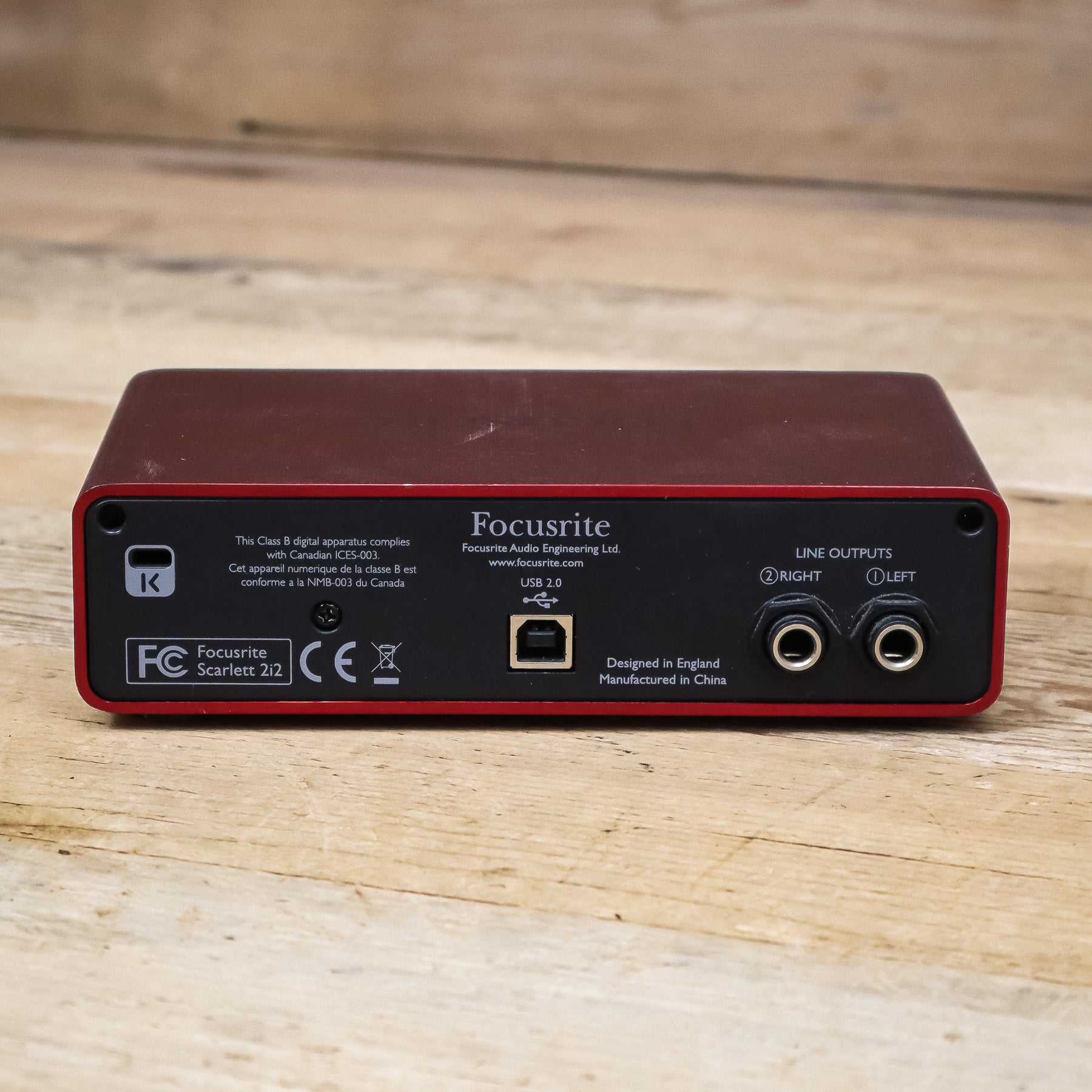 Focusrite Scarlett 2i2 USB Audio Recording Interface – Pixel Focusrite Scarlett 2i2 USB Audio Recording Interface – Pixel