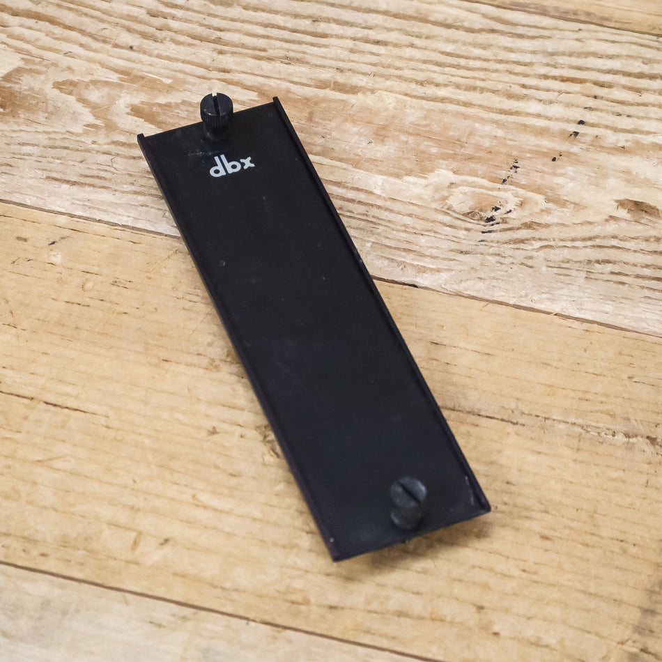 DBX Rack Panel Cover for 900-Series Rack Frames