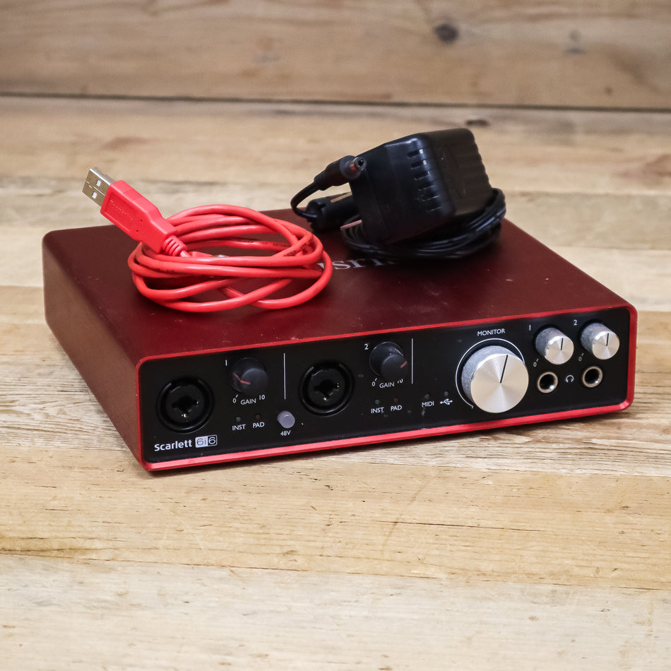 Focusrite Scarlett 6i6 (2nd Gen) USB Audio Interface