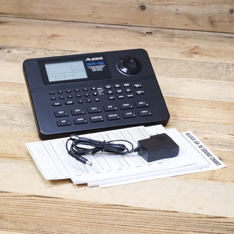 Alesis SR-16 (SR16) Classic Drum Machine