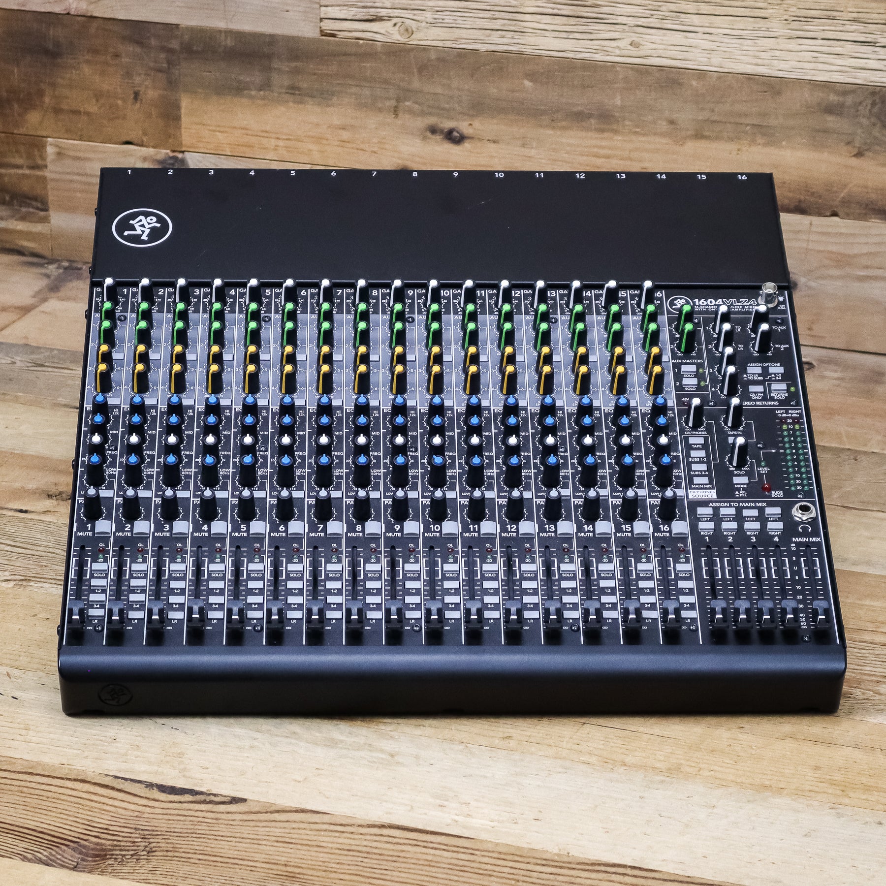 Mackie 1604 VLZ4 16-Channel Mixer – Pixel Pro Audio