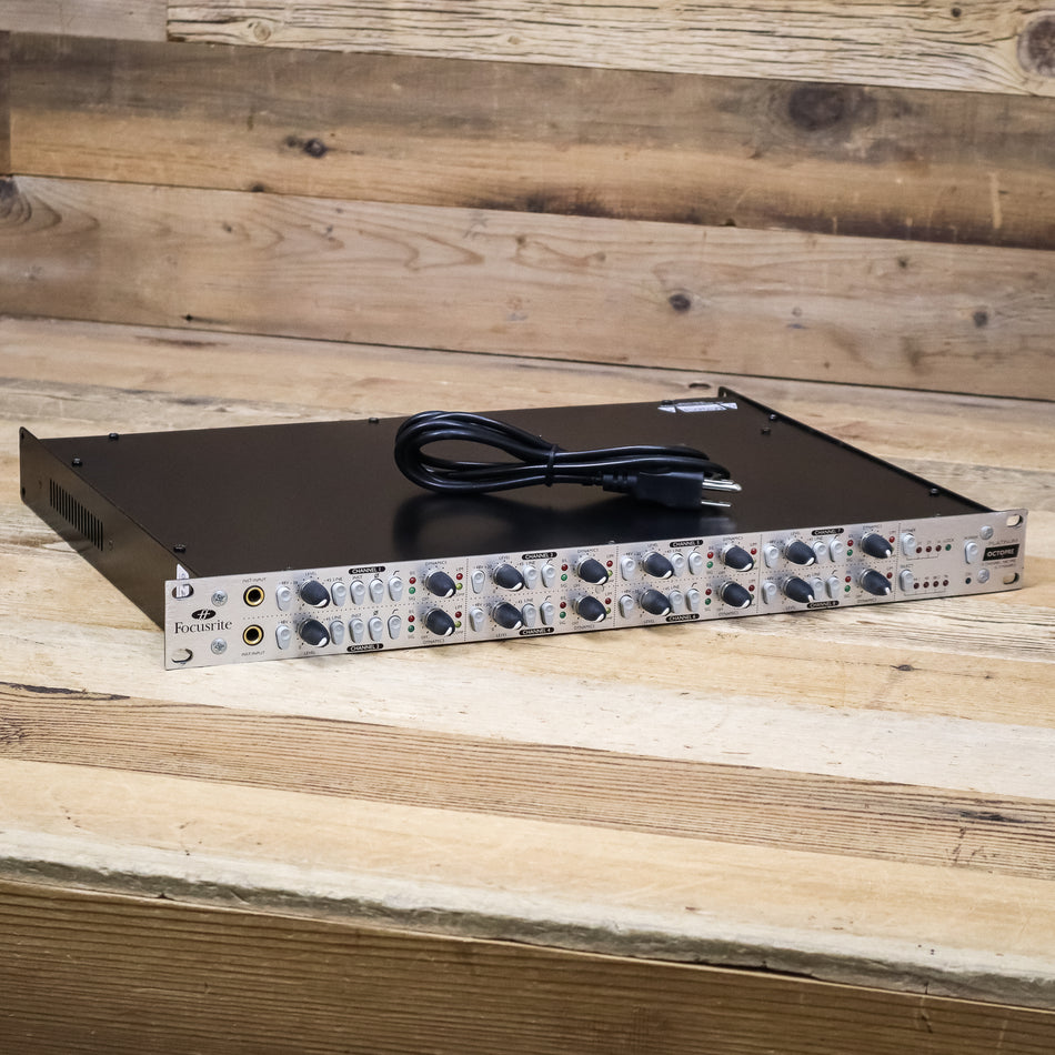 Focusrite OctoPre Platinum Dynamic 8-Channel Mic Preamp