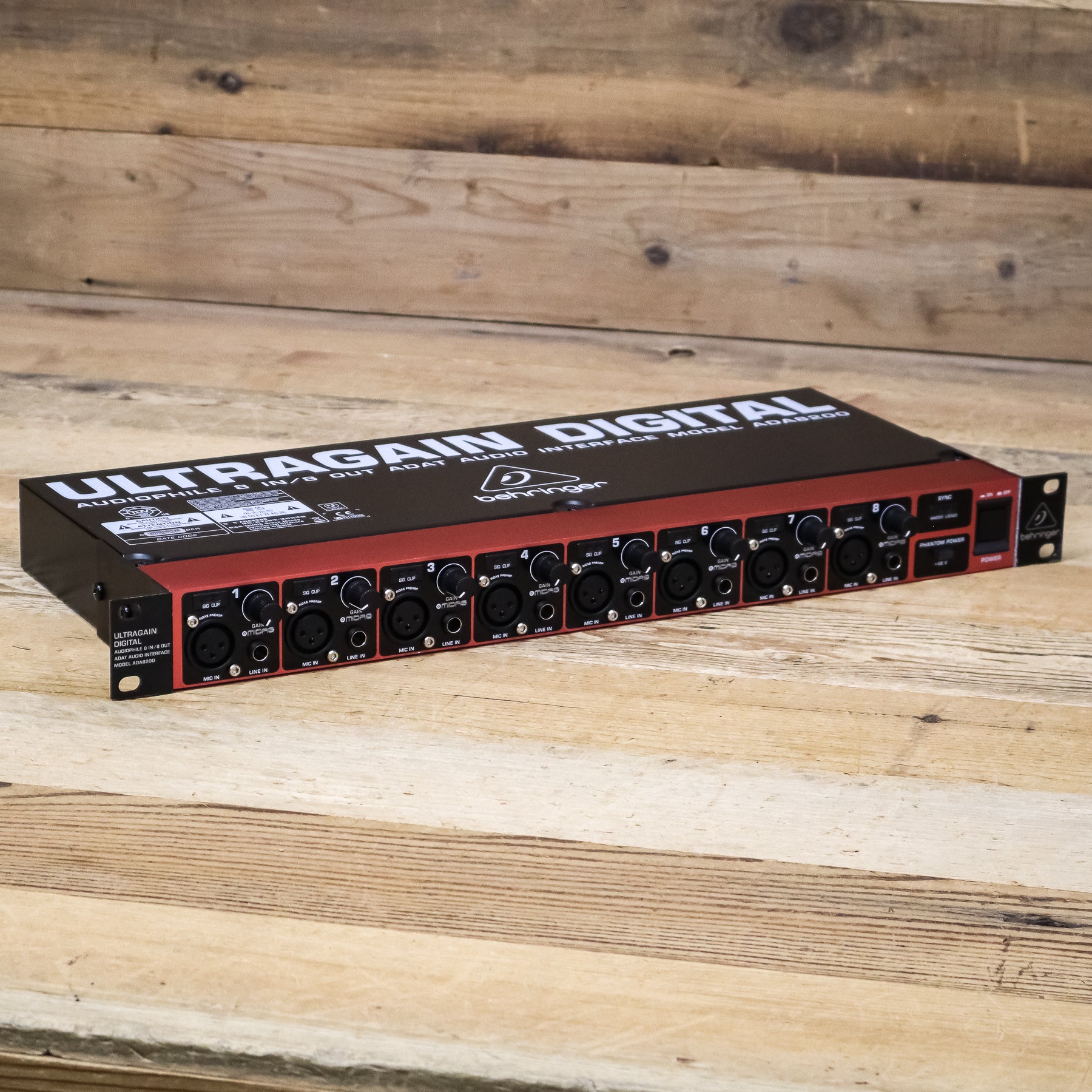 DJ機材 Behringer ULTRAGAIN DIGITAL ADA8200 Behringer ADA8200 Ultragain – United States