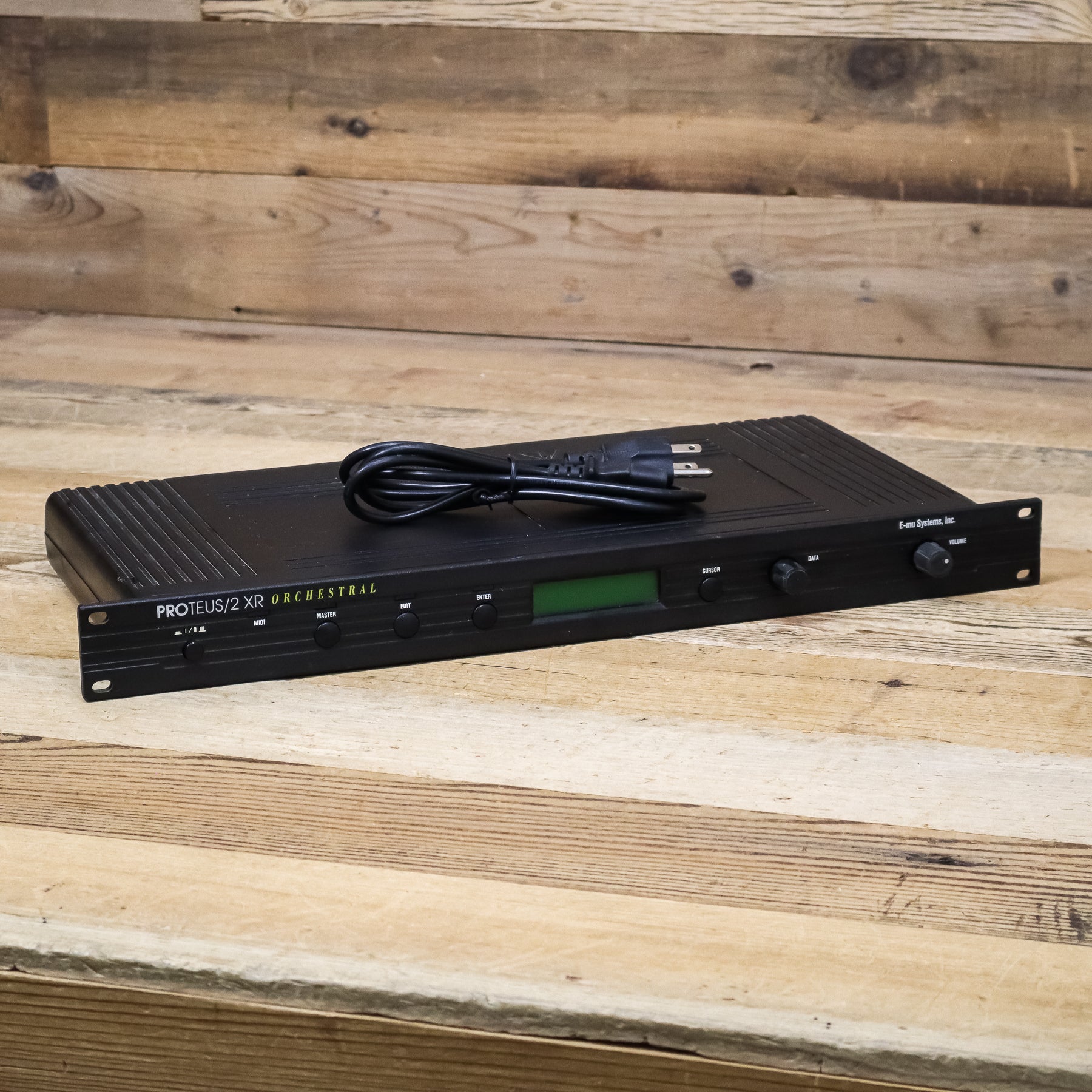 E-mu PROTEUS/2 XR　model9013 E-Mu Proteus/2 XR Orchestral Rack-Mount Synth Module – Pixel