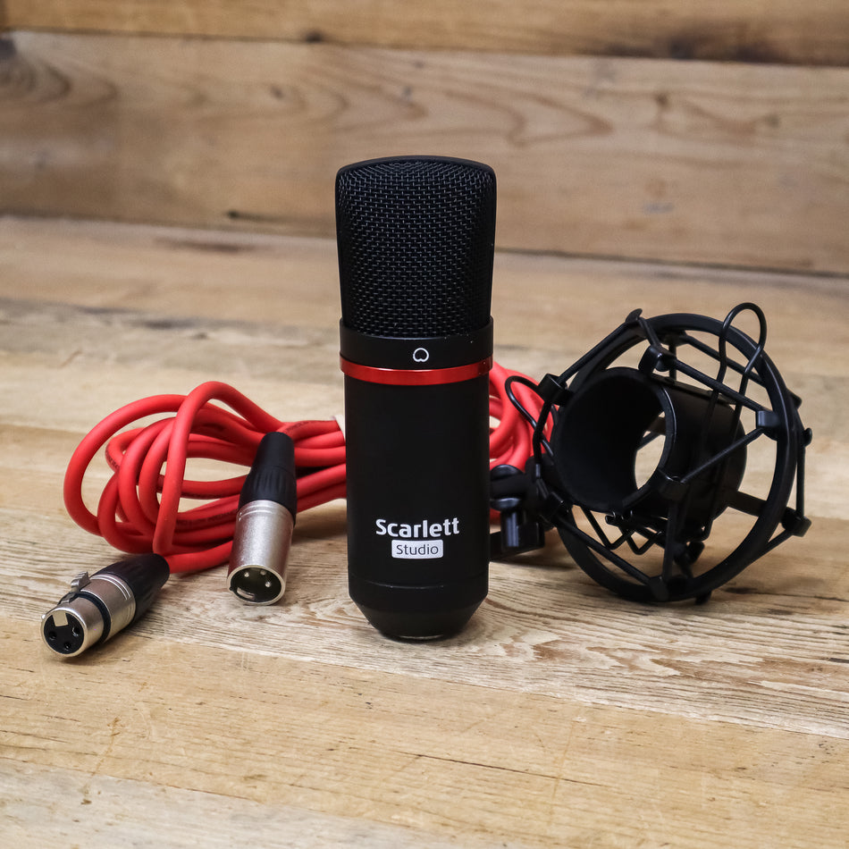 Focusrite Scarlett CM25 MKII Condenser Microphone