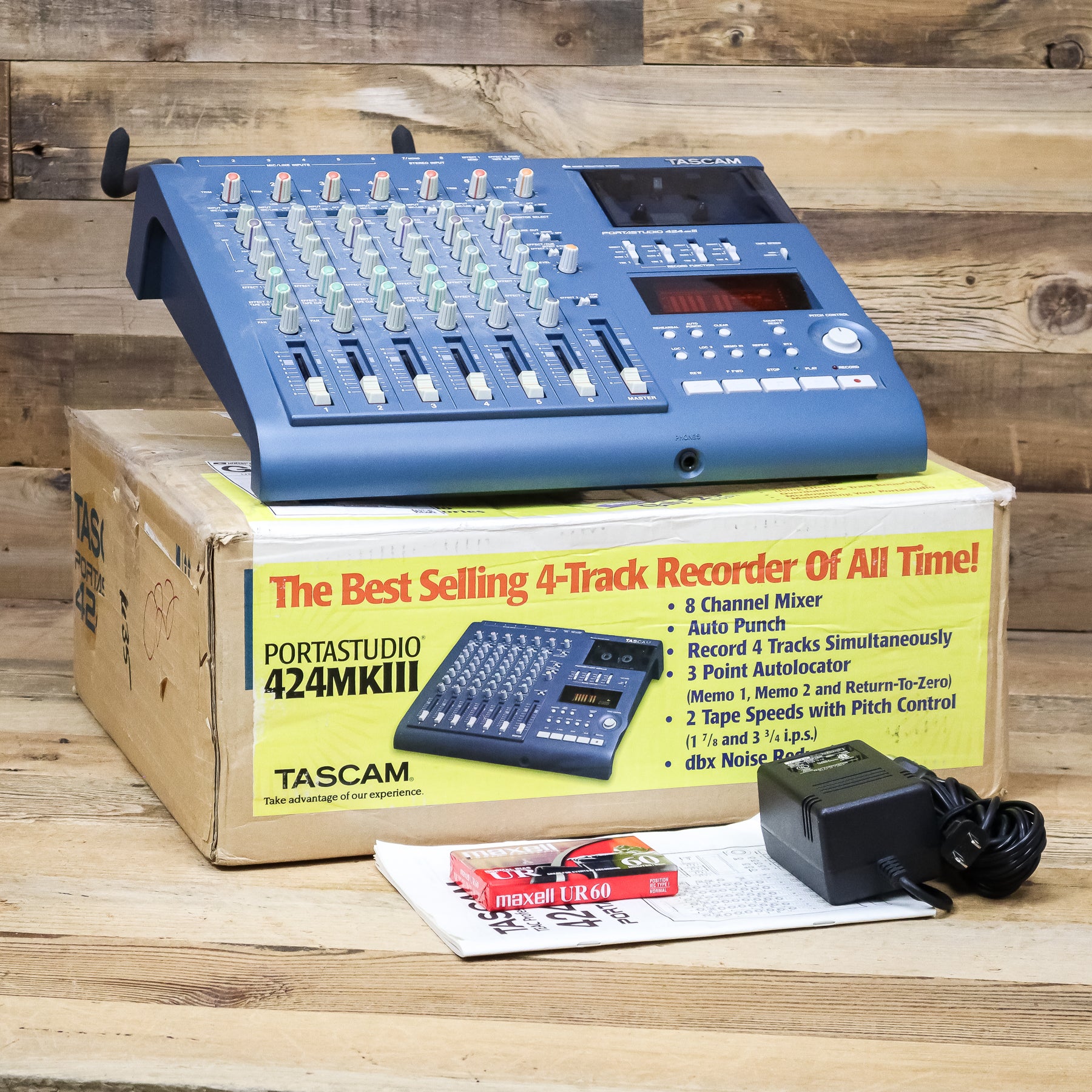 DTM・DAW TASCAM PORTASTUDIO 424 Tascam 424 MK3 Portastudio 4-Track Analog Tape Cassette