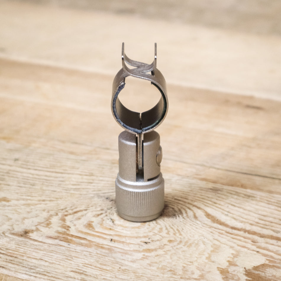 Oktava Silver Mic Clip for MK-012, MK-101, MK-102, MK-103, MK-104 Microphones