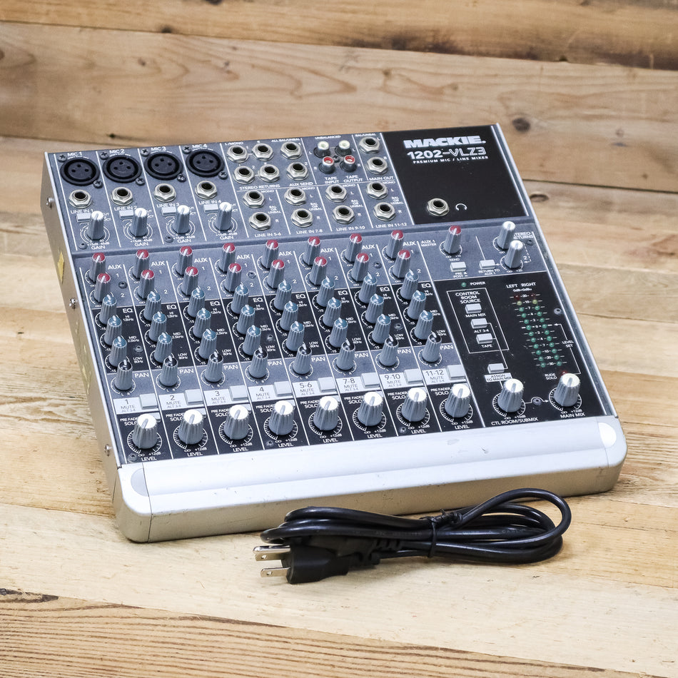 Mackie 1202 VLZ3 12-Channel Mixer