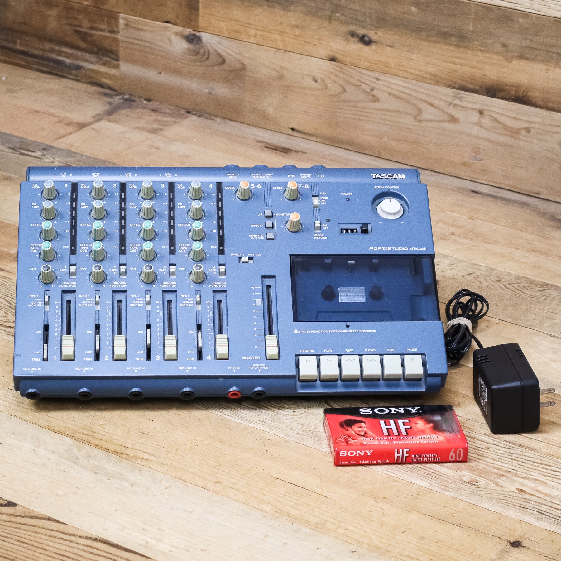 TASCAM Portastudio 414 (おまけ付き) Tascam Portastudio 414 4-Track Multitrack Cassette Recorder