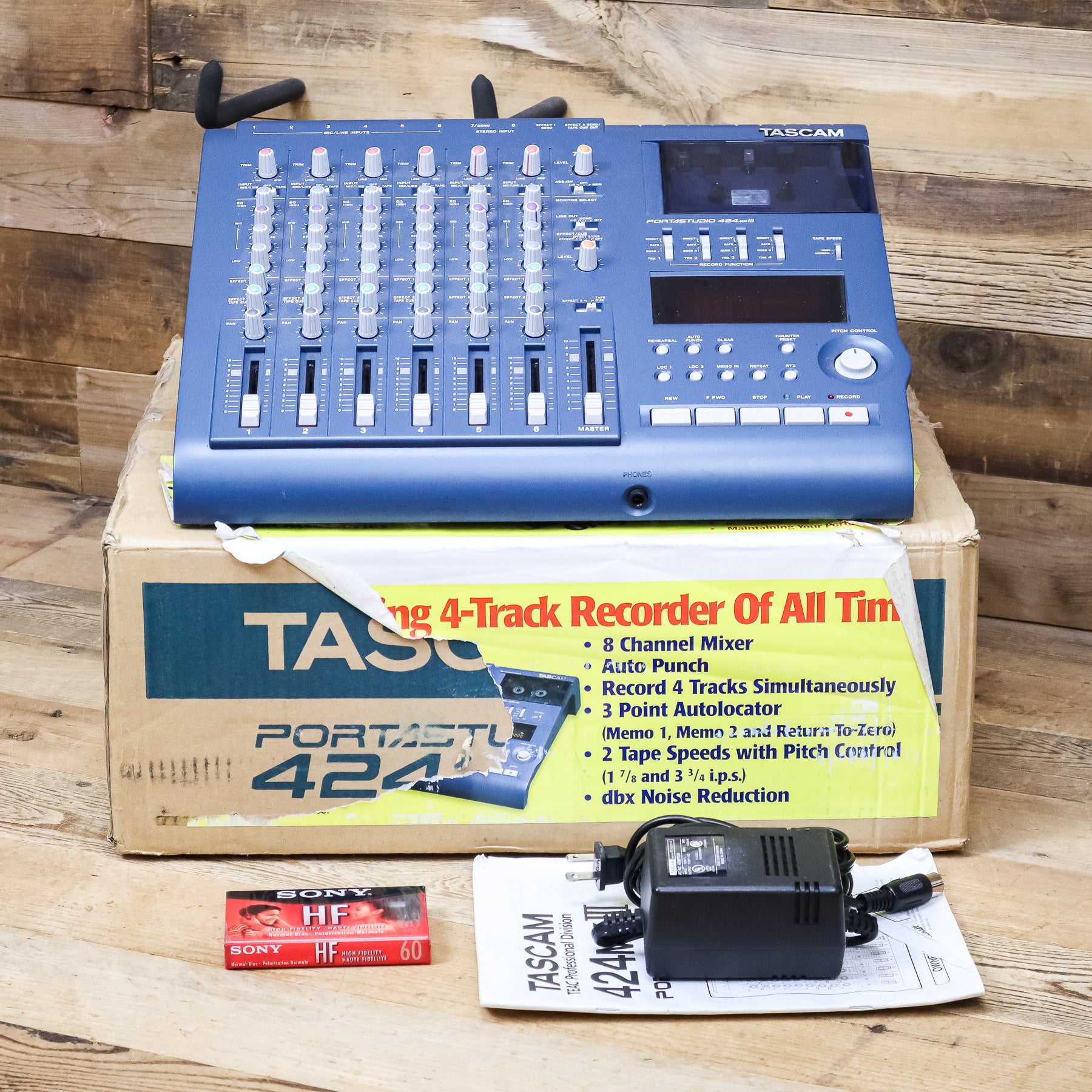 Tascam 424 MK3 Portastudio 4-Track Analog Tape Cassette