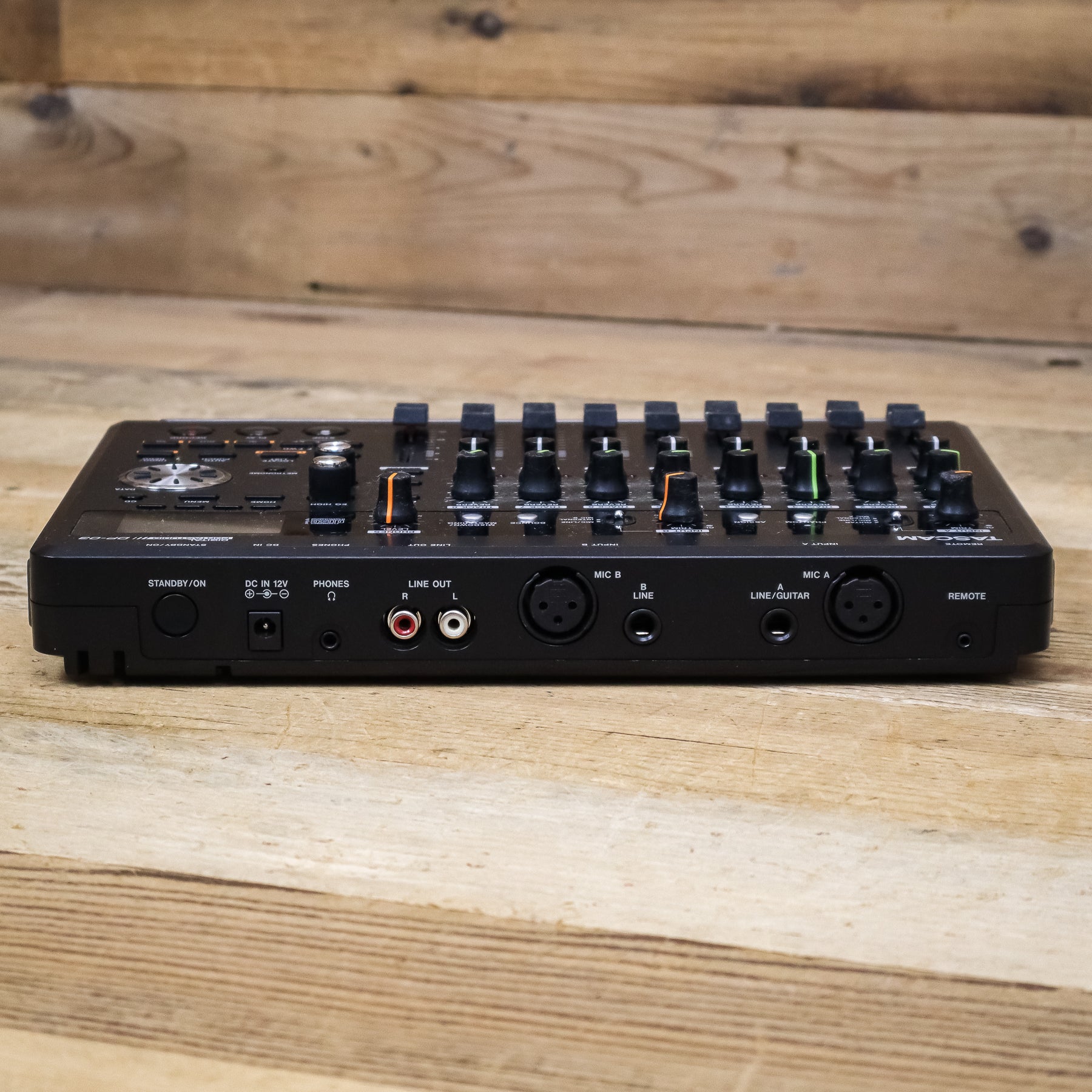 TASCAM DP-03 CDドライブ搭載！ DP-03SD | 8-Track Digital Portastudio W/Faders | TASCAM