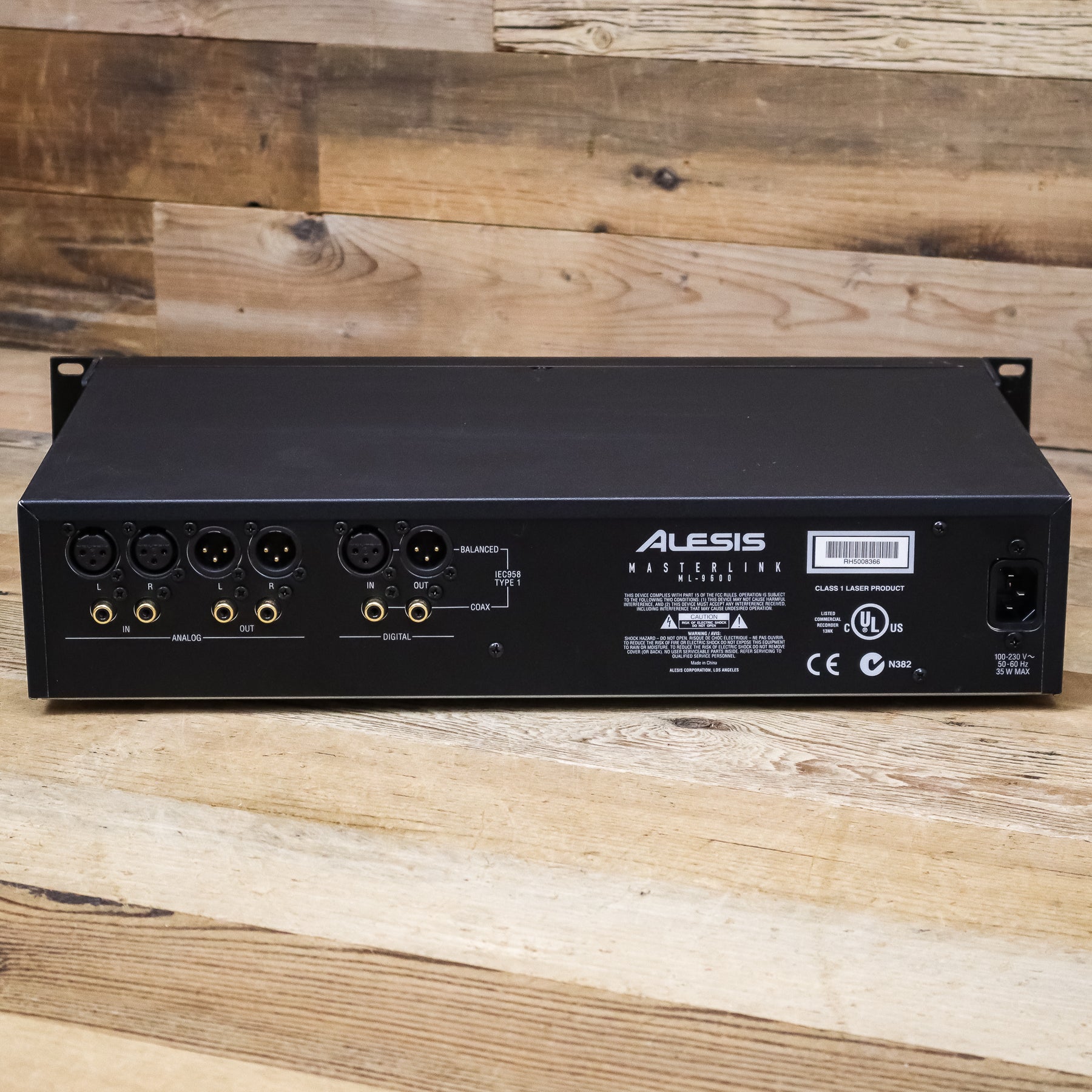 Alesis MasterLink ML-9600 Master Disk Recorder – Pixel Pro Audio