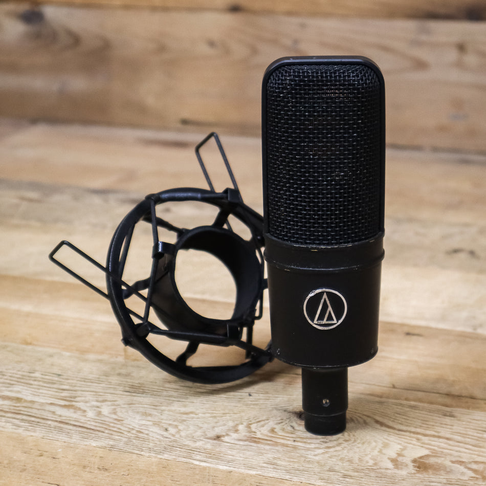 Audio-Technica AT4040 Studio Condenser Microphone