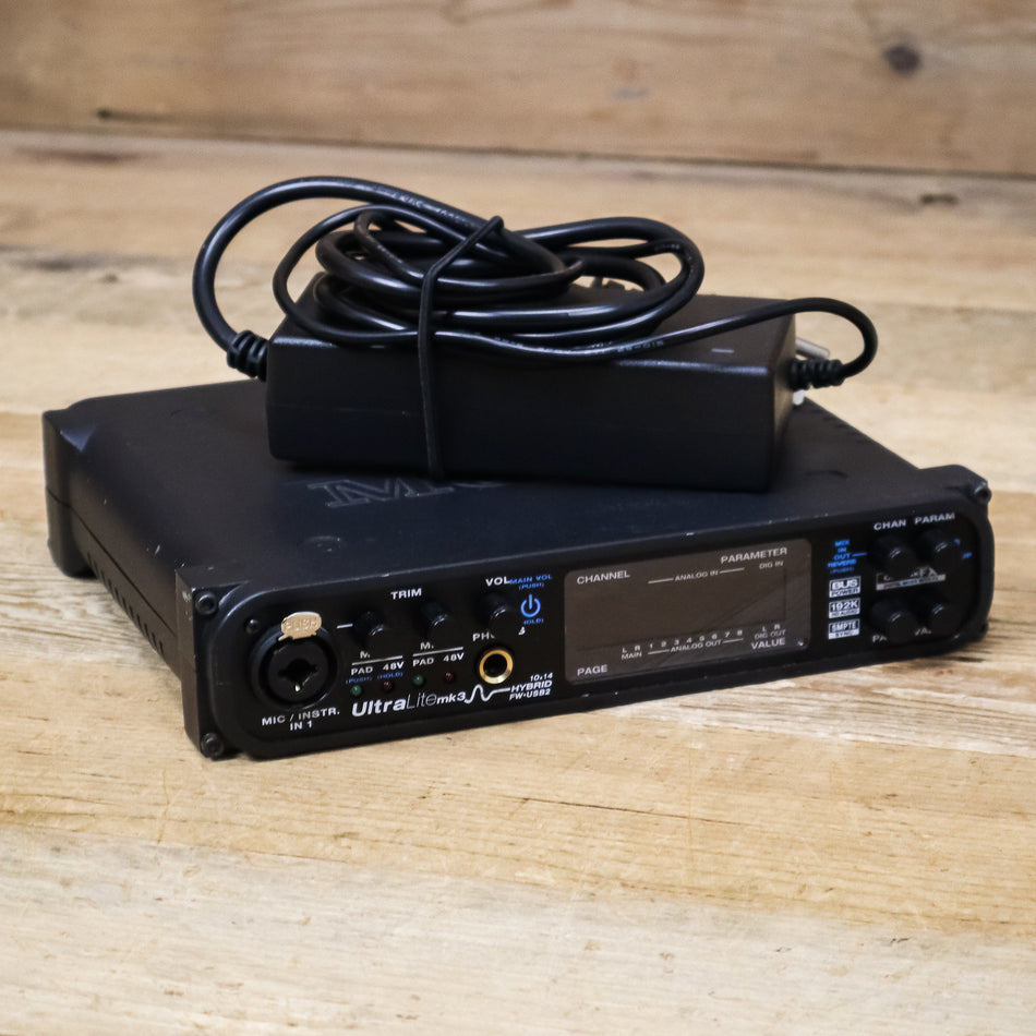 MOTU Ultralite-MK3 Hybrid USB/FireWire Audio Interface