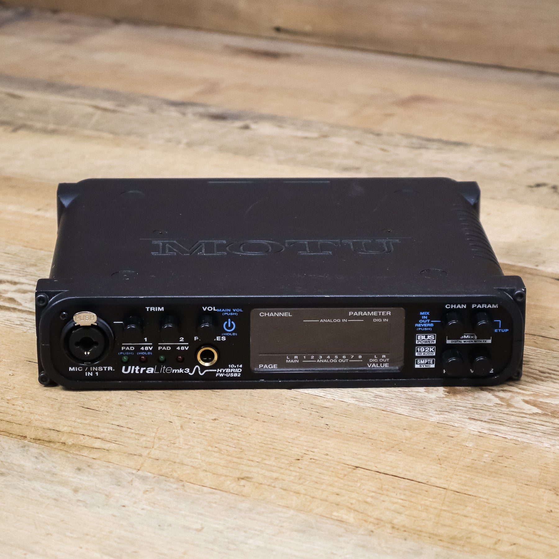 MOTU Ultralite-MK3 Hybrid USB/FireWire Audio Interface