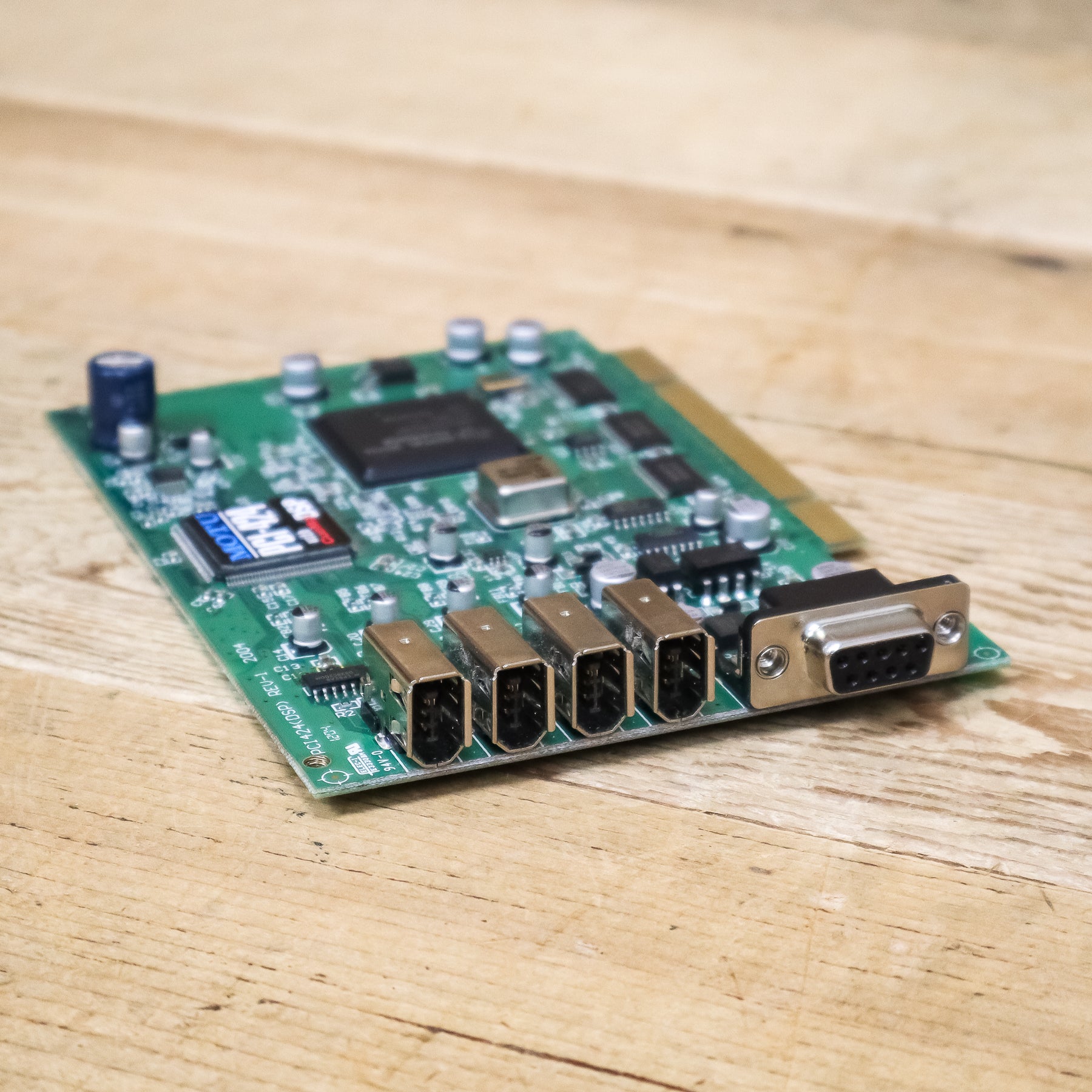 DTM・DAW MOTU PCI-424 DSP Interface Card PCIe-424 | MOTU.com