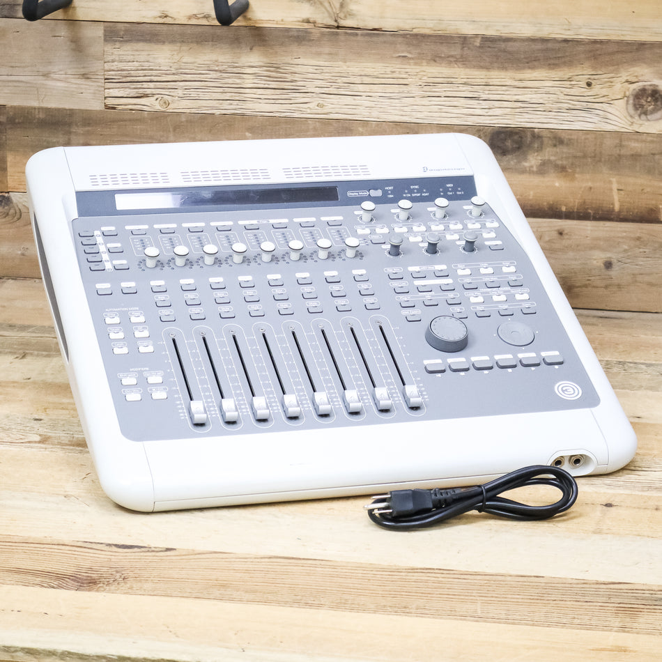 Digidesign Digi003 Console FireWire Audio Interface and Control Surface