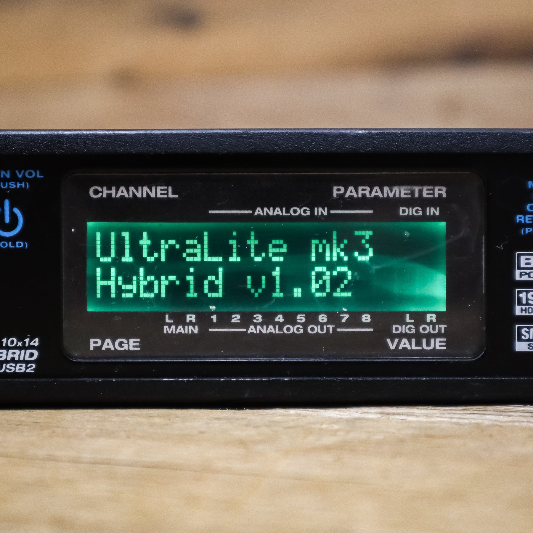 MOTU Ultralite-MK3 Hybrid USB/FireWire Audio Interface