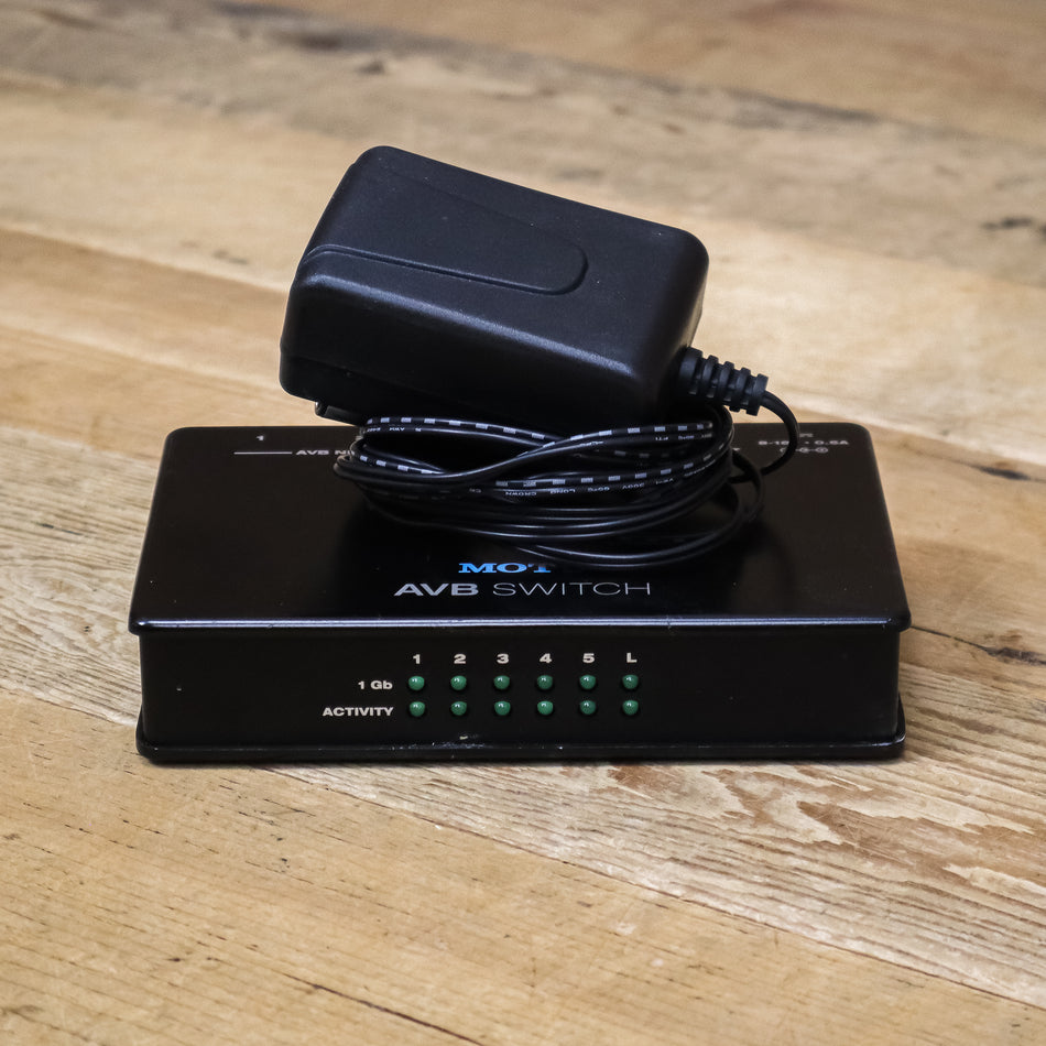 MOTU AVB Switch 5-Port Audio Video Bridging Switch